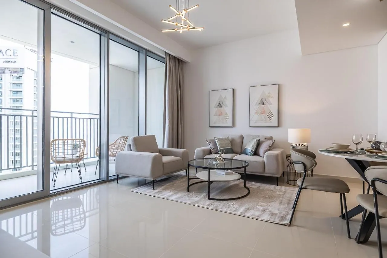 Creek View Apartment In Creek Harbour Dubai